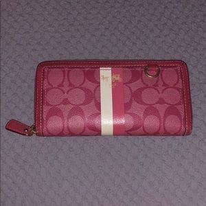 Coach wallet